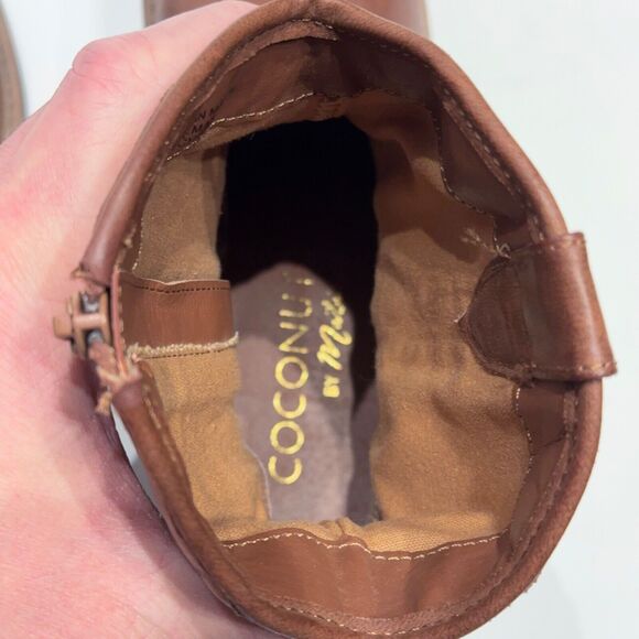 NWOB Coconuts by Matisse ROY Brown Vegan Leather Side Zip Ankle Booties Women 7M - Picture 11 of 14